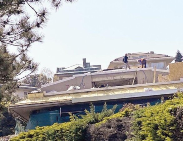 Məşhur müğənni 4 milyona 31-ci evini  aldı - FOTO