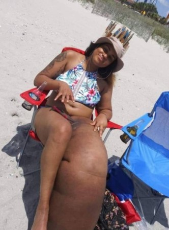 23 yaşlı model hər kəsin təəccübünə səbəb oldu - FOTOLAR