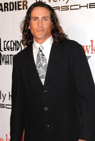 “Tarzan” rolunu oynamış aktyor aviaqəzada ÖLDÜ - FOTO