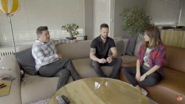 Beyaz 24 yaşlı azərbaycanlı xanımla sevgilidir - FOTOLAR