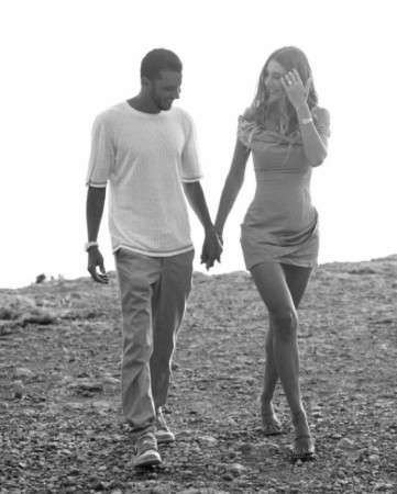 Sevgilisi Şeymaya belə evlilik təklifi etdi - FOTOLAR