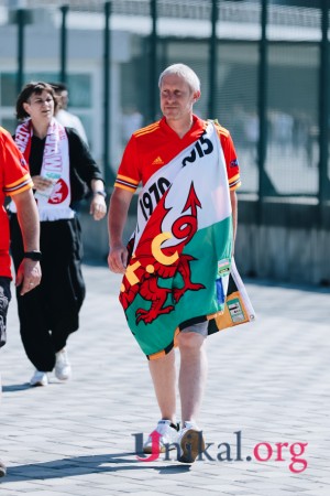 Azarkeşlər Bakı Olimpiya Stadionuna toplaşır - FOTOLAR
