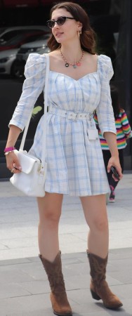 Məşhur aktrisa estetik iddialarına cavab verdi - FOTOLAR