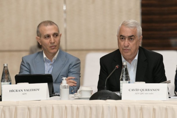 Rəşad Nəbiyev Müşahidə Şurasının iclasını keçirdi - FOTO