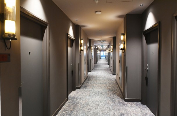 İlham Əliyev və xanımı “Courtyard by Marriott Baku”nun açılışında - FOTOLAR