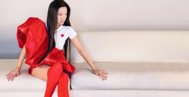 72 yaşlı qadının görüntüsü hər kəsi təəccübləndirdi - FOTOLAR