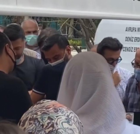 Alişanın qardaşı koronavirusdan vəfat etdi - FOTO