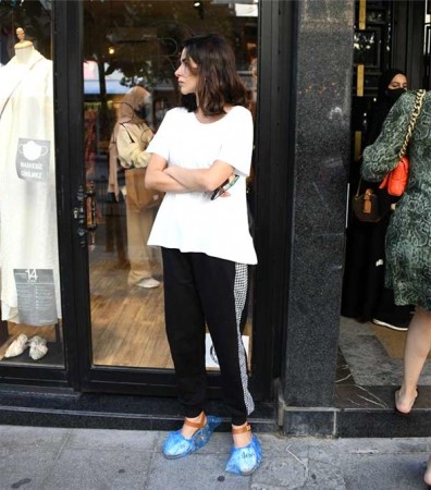 "O şəkilləri siləcəksiniz!" - Nəsrin Cavadzadədən SƏRT REAKSİYA (FOTO)