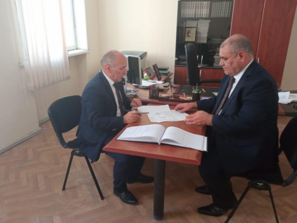 Azərbaycanda daha 2 siyasi partiyaya ofis verildi - FOTO