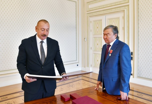 İlham Əliyev Oljas Süleymenovu qəbul etdi - FOTOLAR
