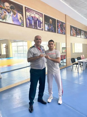 Firdovsi Umudov təltif olundu 