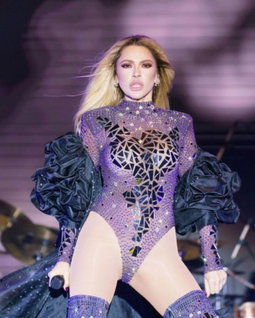 Hadisə səhnə geyimi ilə diqqət çəkdi - FOTOLAR