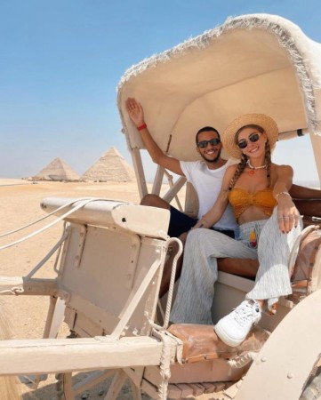 Misirdə tətildə olan məşhur model diqqət çəkdi (FOTOLAR)