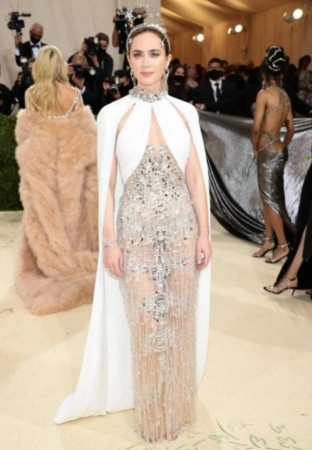 İlin ən qeyri-adi geyimli qala gecəsi - FOTOLAR