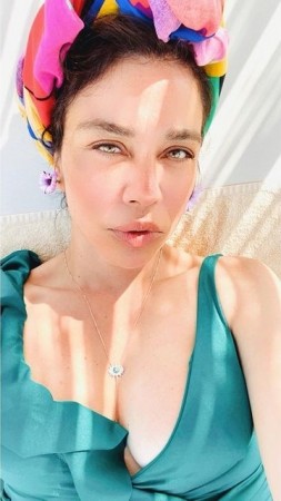 58 kiloqram arıqlayan aktrisanın yeni görünüşü - FOTO