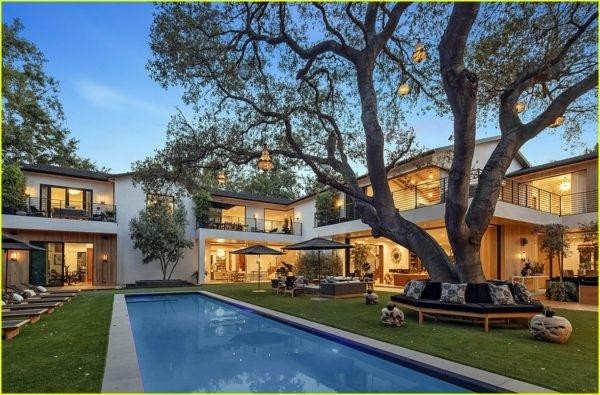Məşhur cütlük evini 25 milyona satdı - FOTO