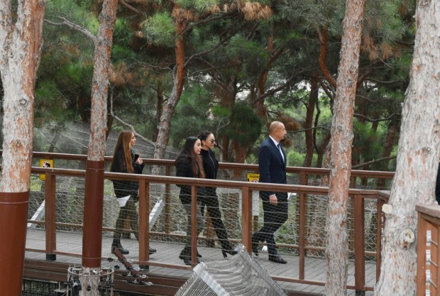 İlham Əliyev və xanımı Zooloji Parkın AÇILIŞINDA - YENİLƏNİB (FOTOLAR)