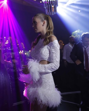 İbrahim Tatlısəs gəlininə verdiyi hədiyyə ilə diqqət çəkdi - FOTO