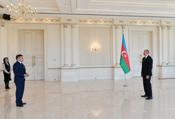 Prezident yeni səfirlərin etimadnamələrini qəbul etdi - YENİLƏNİB (FOTOLAR)