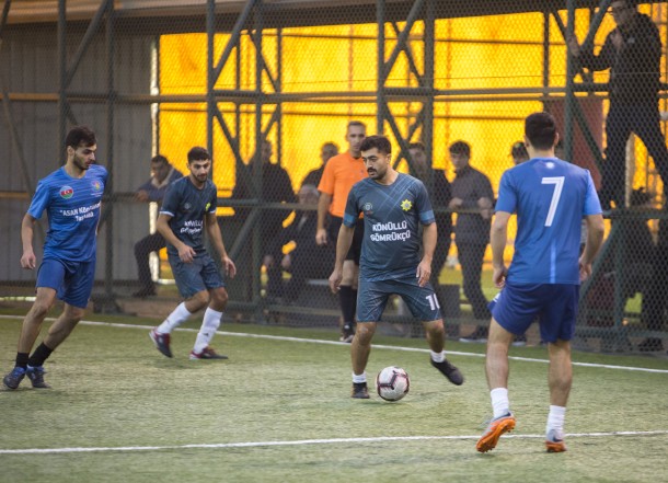 "Könüllü gömrükçü" dəstəsinin futbol komandası "Zəfər Liqası"nın qalibi oldu 