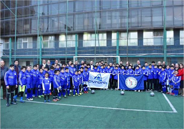 “Avrora Qrup”dan uşaq futboluna dəstək - FOTOLAR