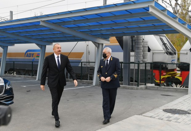 Prezident Biləcəri lokomotiv deposunun açılışında - FOTOLAR