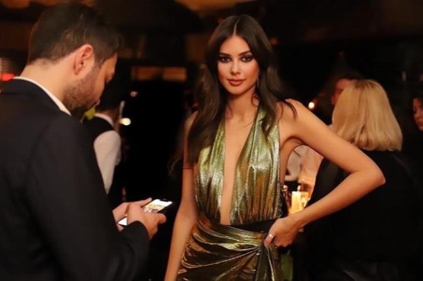 Aktrisa qızının doğum günündə diqqət çəkdi - FOTOLAR