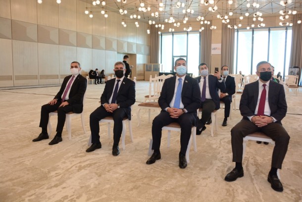 "UNEC İqtisadi Forumu 2021" öz işinə başlayıb - FOTOLAR