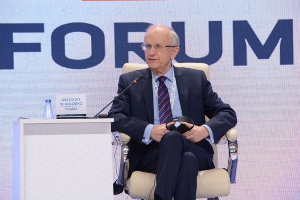 "UNEC İqtisadi Forumu 2021" öz işinə başlayıb - FOTOLAR