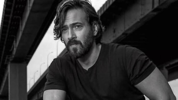 Məşhur aktyor "Kuruluş Osman"da - FOTO