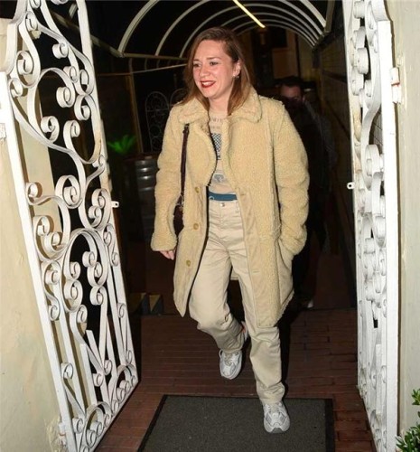 Aktyor sevgilisi ilə görüntüləndi - FOTO