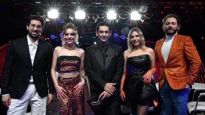 Məşhur şou yayımdan qaldırıldı - FOTO