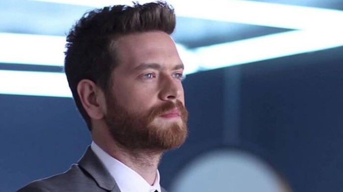 Aktrisa onunla tərəf müqabili oldu - FOTO