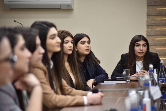 MEDİA-da tələbələrlə görüş keçirildi - FOTOLAR