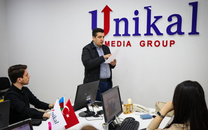 "Unikal"da peşə etikası qaydaları ilə bağlı müzakirə - FOTOLAR