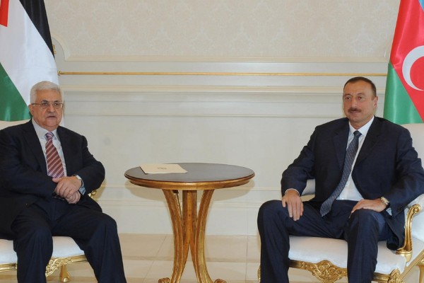 Mahmud Abbas İlham Əliyevi təbrik edib 