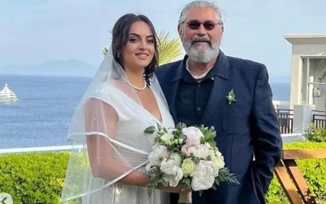 İş adamı özündən 45 yaş kiçik ukraynalı modellə evləndi - FOTO