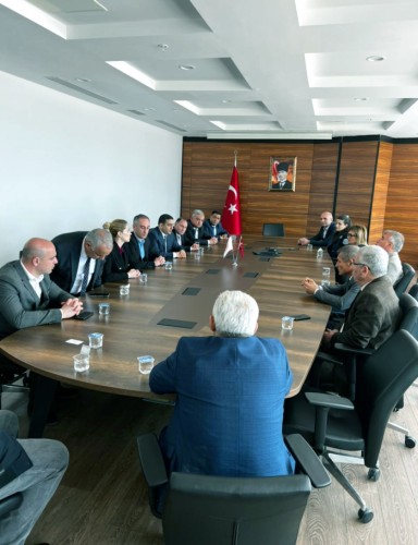 Gömrük orqanlarının nümayəndələri arasında üçtərəfli görüş keçirilib - FOTO