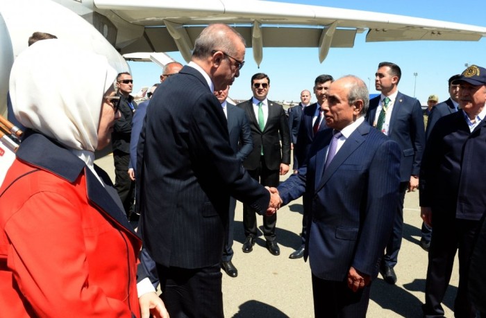 Ərdoğan və xanımı Bakıda - YENİLƏNİB (FOTO)