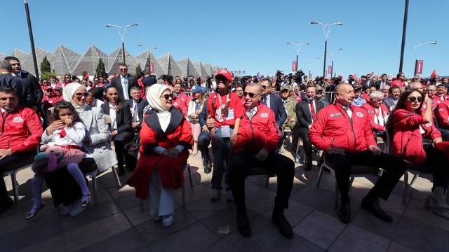 İlham Əliyev və Ərdoğan aviaşounu izləyirlər 