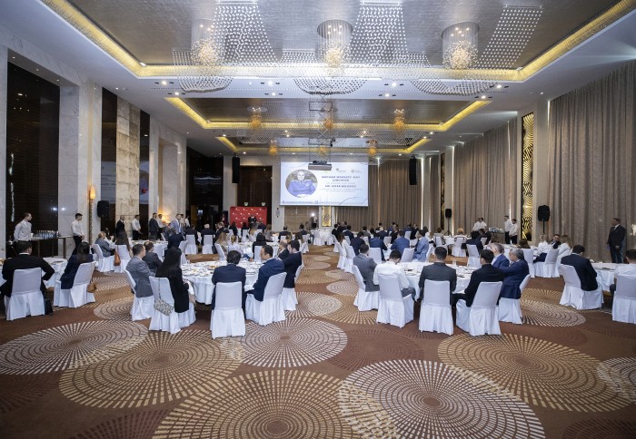 Gömrük Komitəsinin rəhbərliyi ilə “AmCham” üzvləri arasında görüş keçirilib - FOTO