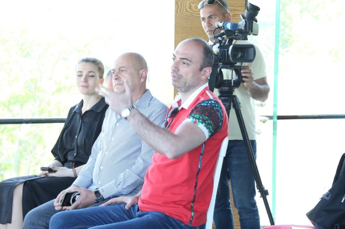 Avarçəkmə uzun illərdən sonra yenidən Bakı sularında - FOTOLAR