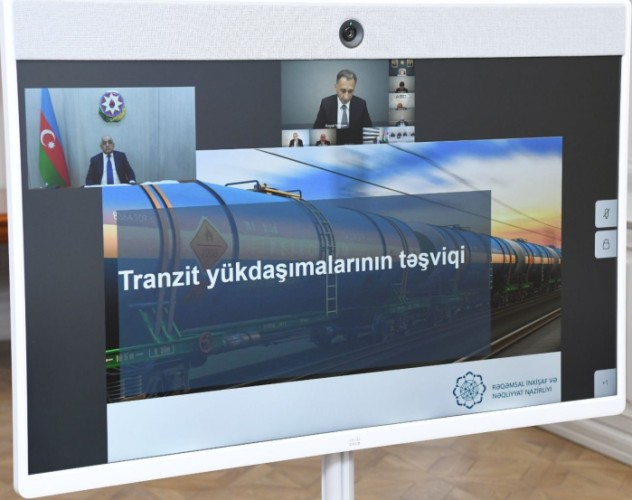 Əli Əsədov nazirləri topladı - FOTOLAR