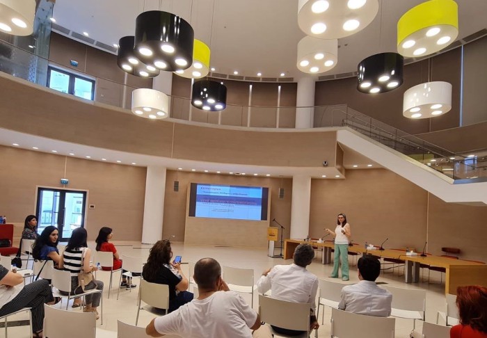 Jurnalistlər üçün "Publisistika və köşə yazarlığı" mövzusunda seminar keçirilib - FOTOLAR