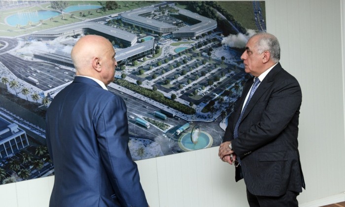 Baş nazir Ələt Azad İqtisadi Zonasında görülən işlərlə tanış olub - FOTO