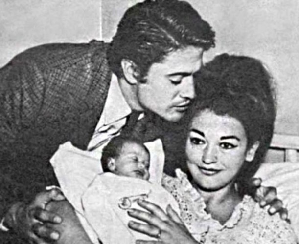 Cüneyt Arkının qızı və ona yazdığı məktubu ortaya çıxdı - FOTOLAR