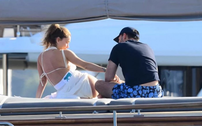 Öykü Çelik yeni sevgilisiylə görüntüləndi