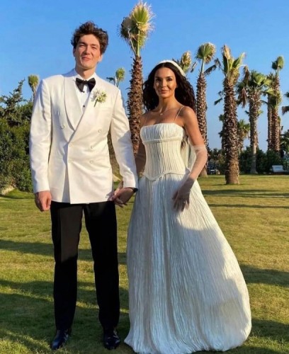 Ebru Şahinin toyudur - FOTO