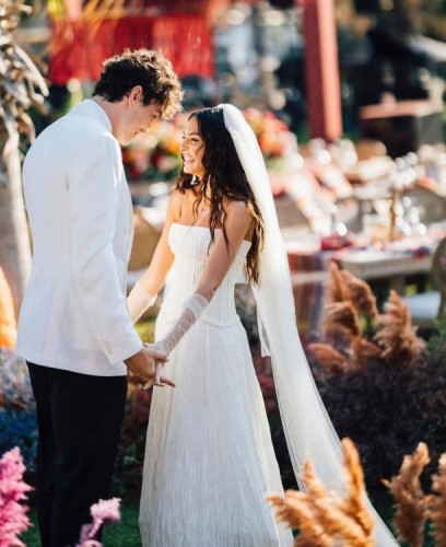 Ebru Şahinin toyudur - FOTO