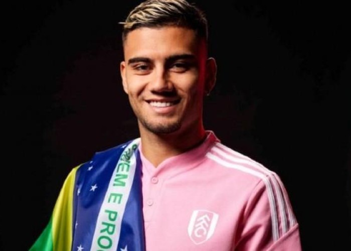 "Mançester Yunayted"in futbolçusu "Fulhem"ə keçib 